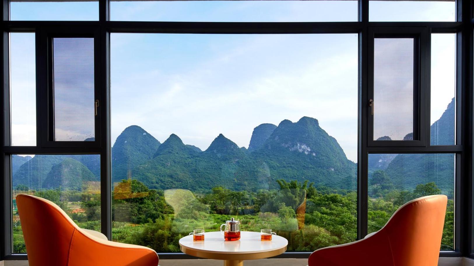 Yangshuo Fortune Lake Inn- One Way Free Pick Up From Airport Or Ts Over 3 Nights Exterior photo