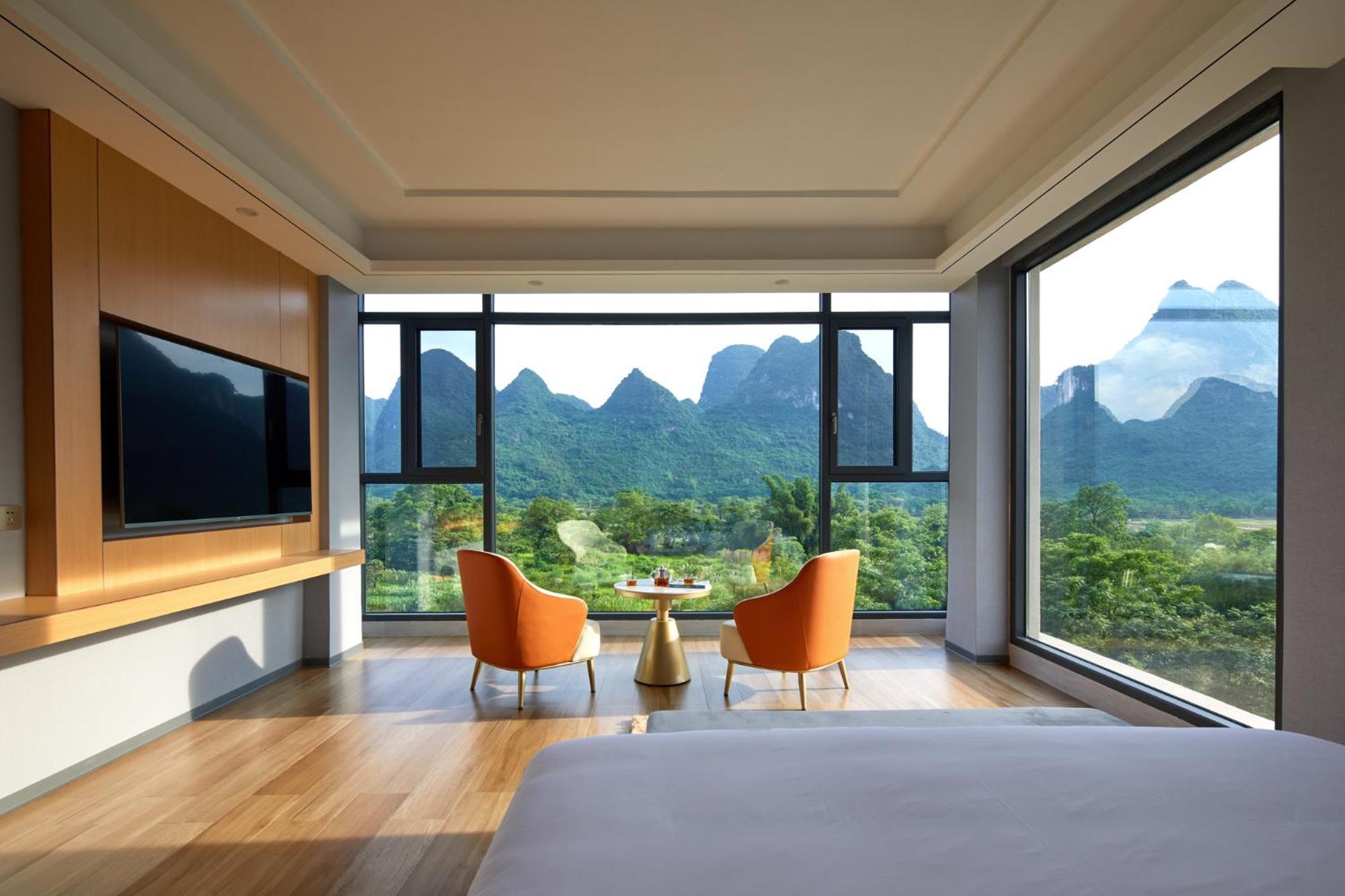 Yangshuo Fortune Lake Inn- One Way Free Pick Up From Airport Or Ts Over 3 Nights Exterior photo