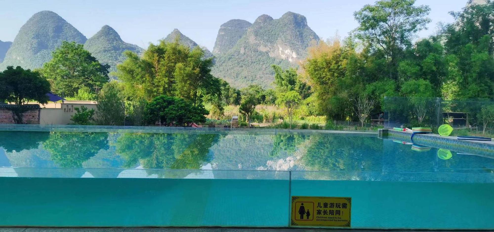 Yangshuo Fortune Lake Inn- One Way Free Pick Up From Airport Or Ts Over 3 Nights Exterior photo