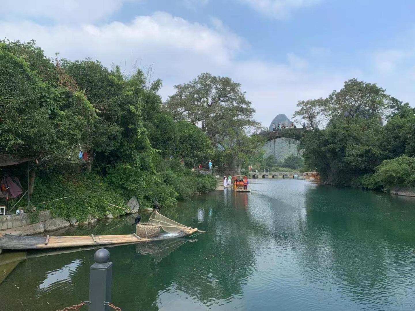 Yangshuo Fortune Lake Inn- One Way Free Pick Up From Airport Or Ts Over 3 Nights Exterior photo