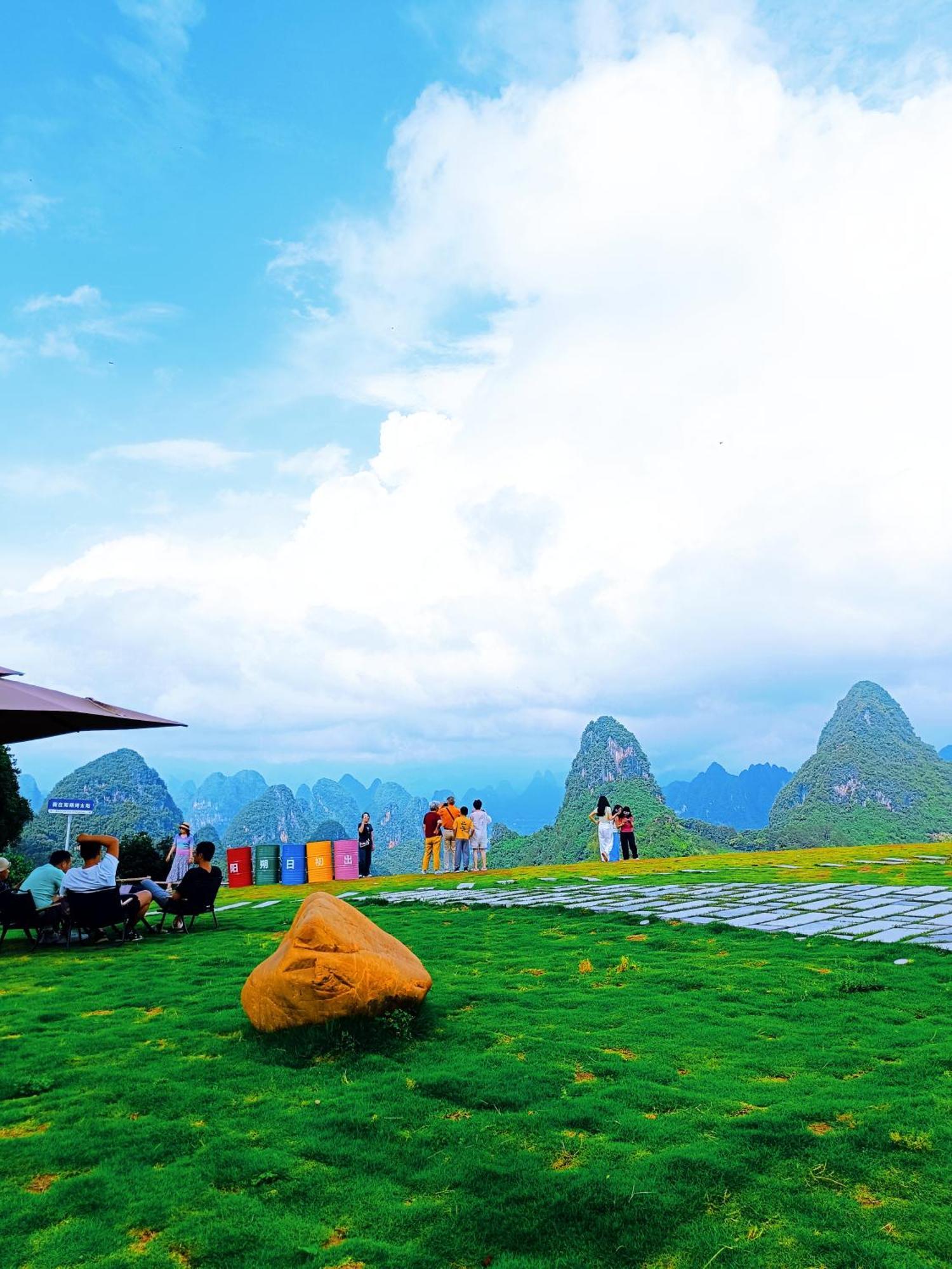 Yangshuo Fortune Lake Inn- One Way Free Pick Up From Airport Or Ts Over 3 Nights Exterior photo